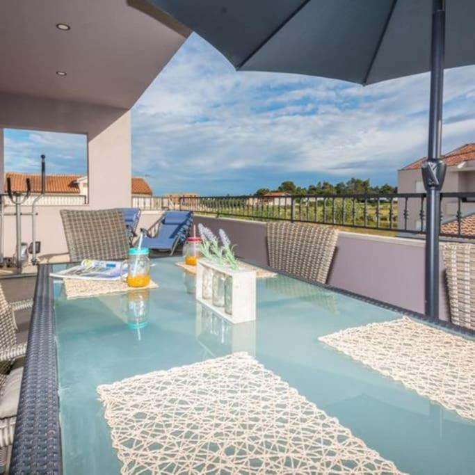 Holiday&Suite Klanac Vir Exteriér fotografie